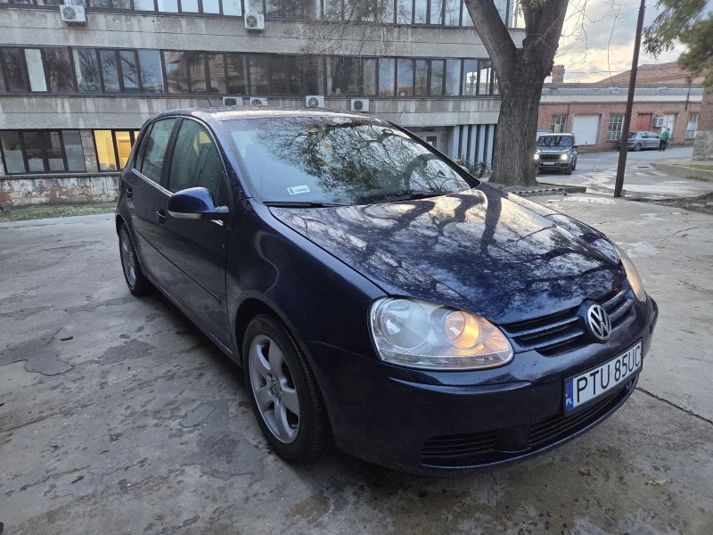 VW Golf, снимка 4 - Автомобили и джипове - 52939273