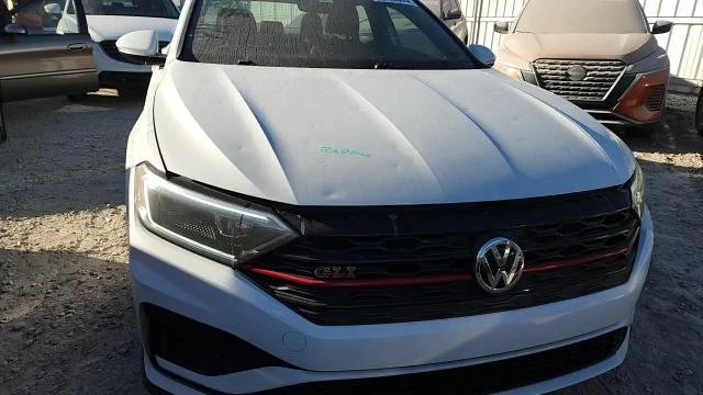 VW Jetta 2l Volkswagen Gli, снимка 13 - Автомобили и джипове - 54120597