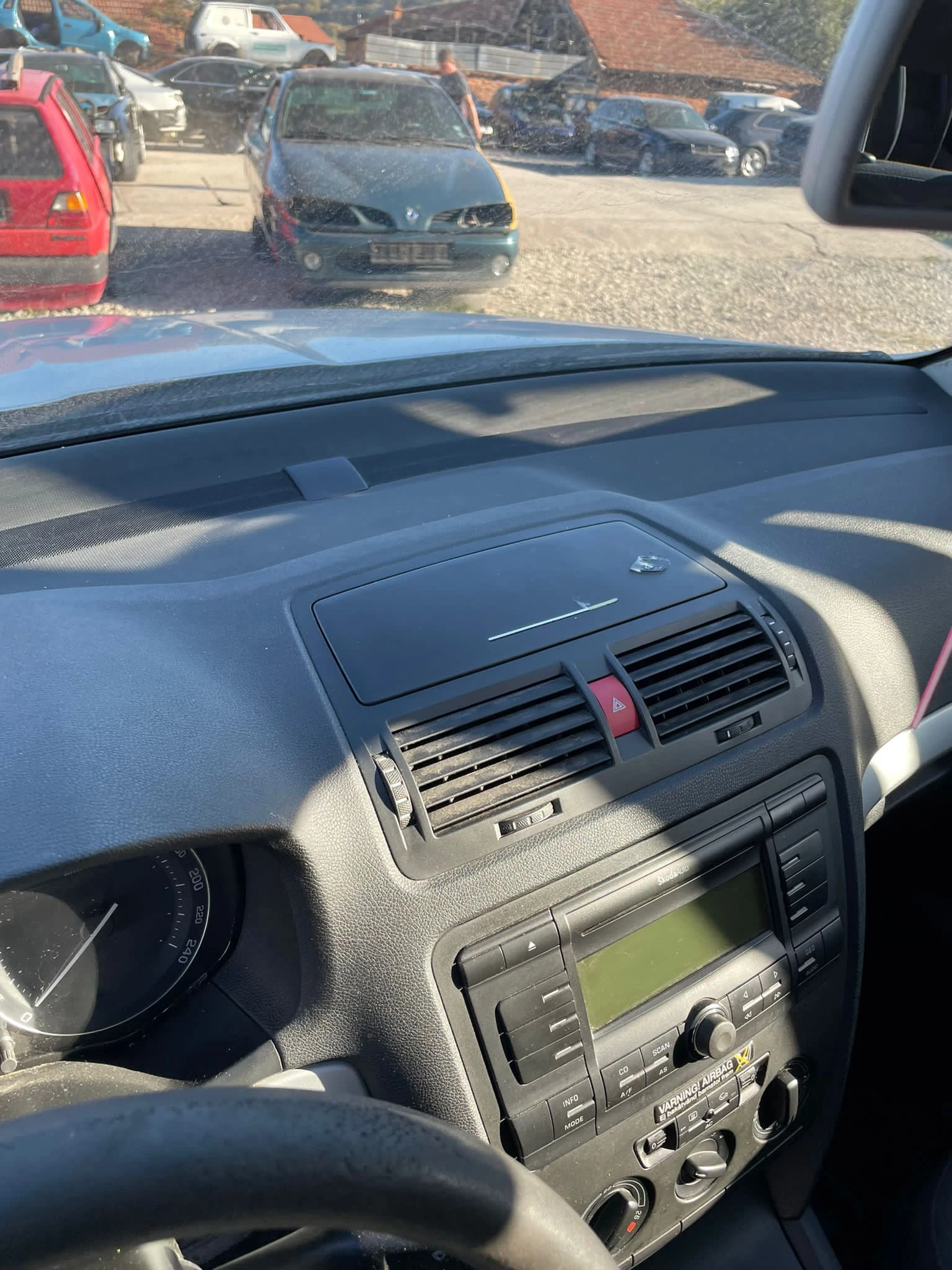 Skoda Octavia 1.6 102hp | Mobile.bg — изображение 15