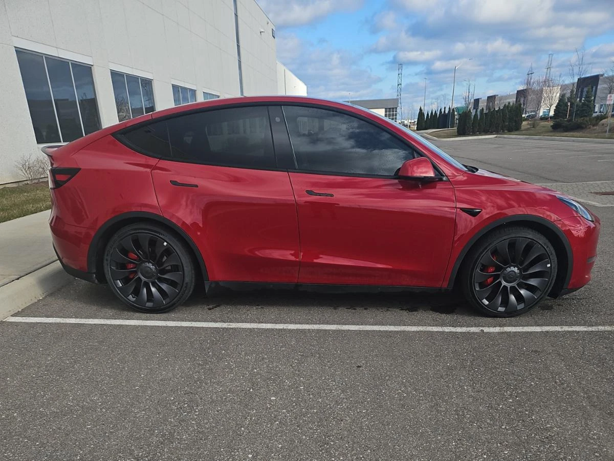 Tesla Model Y * Performance* CARFAX* АВТОФИНАНСИРАНЕ*  - изображение 5