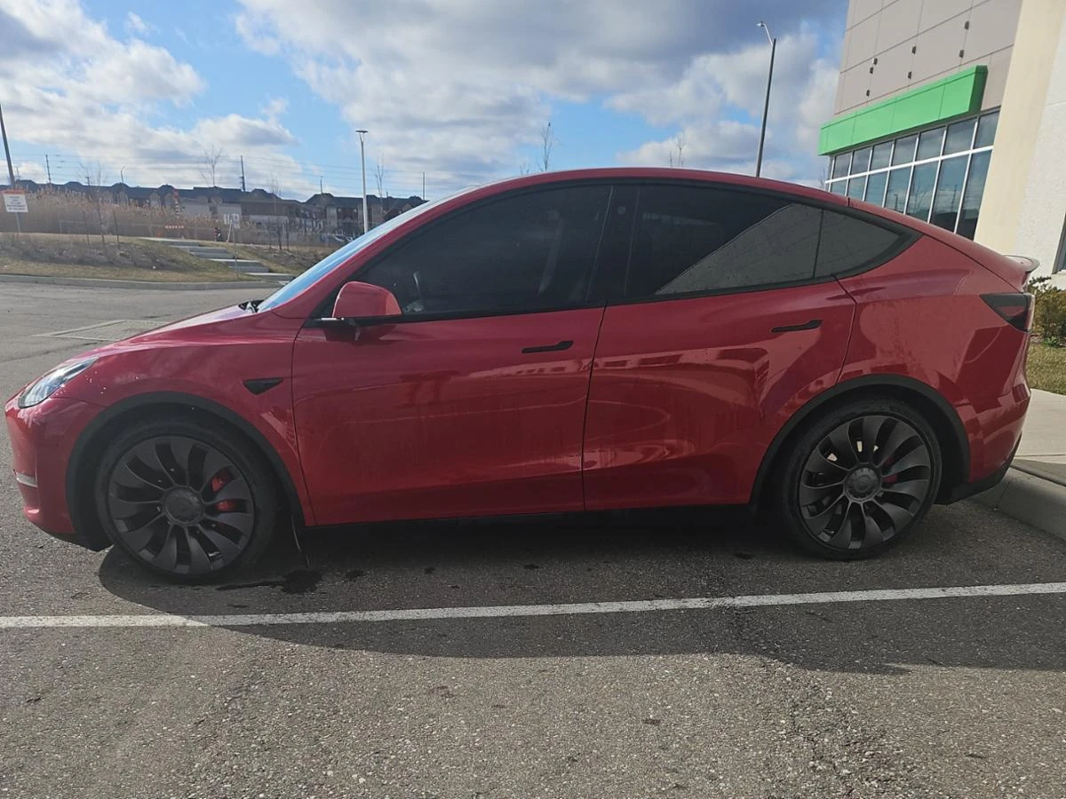 Tesla Model Y * Performance* CARFAX* АВТОФИНАНСИРАНЕ*  - изображение 3