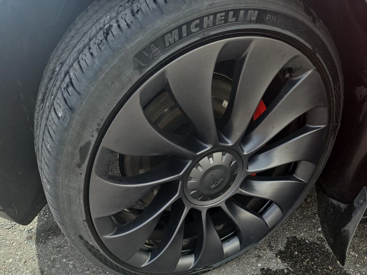 Tesla Model Y * Performance* CARFAX* АВТОФИНАНСИРАНЕ*  - изображение 6