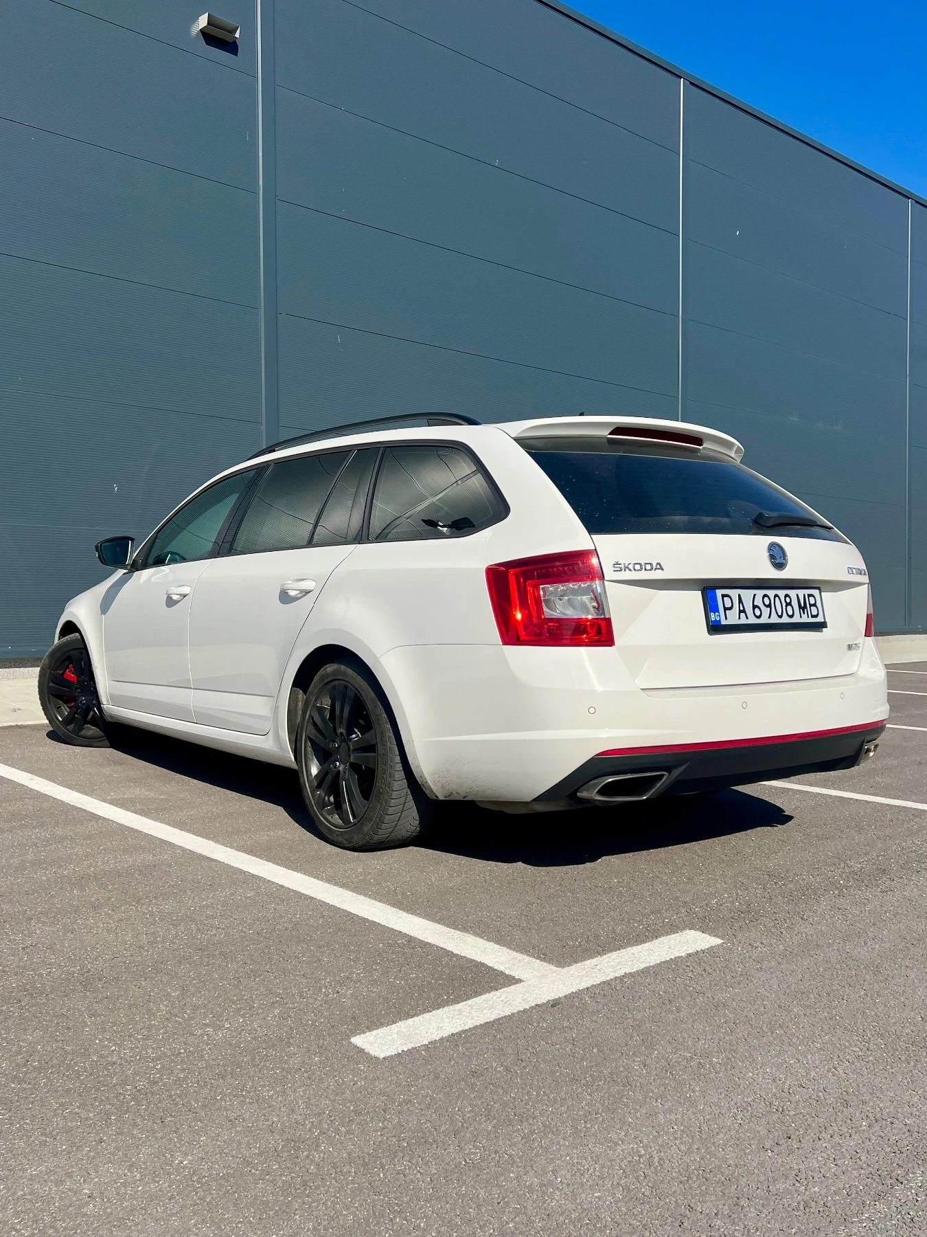 Skoda Octavia 2.0-VRS-184кс-Лизинг - изображение 7