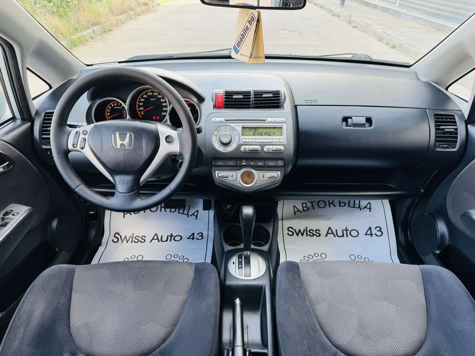 Honda Jazz 1.4i Automat - изображение 10