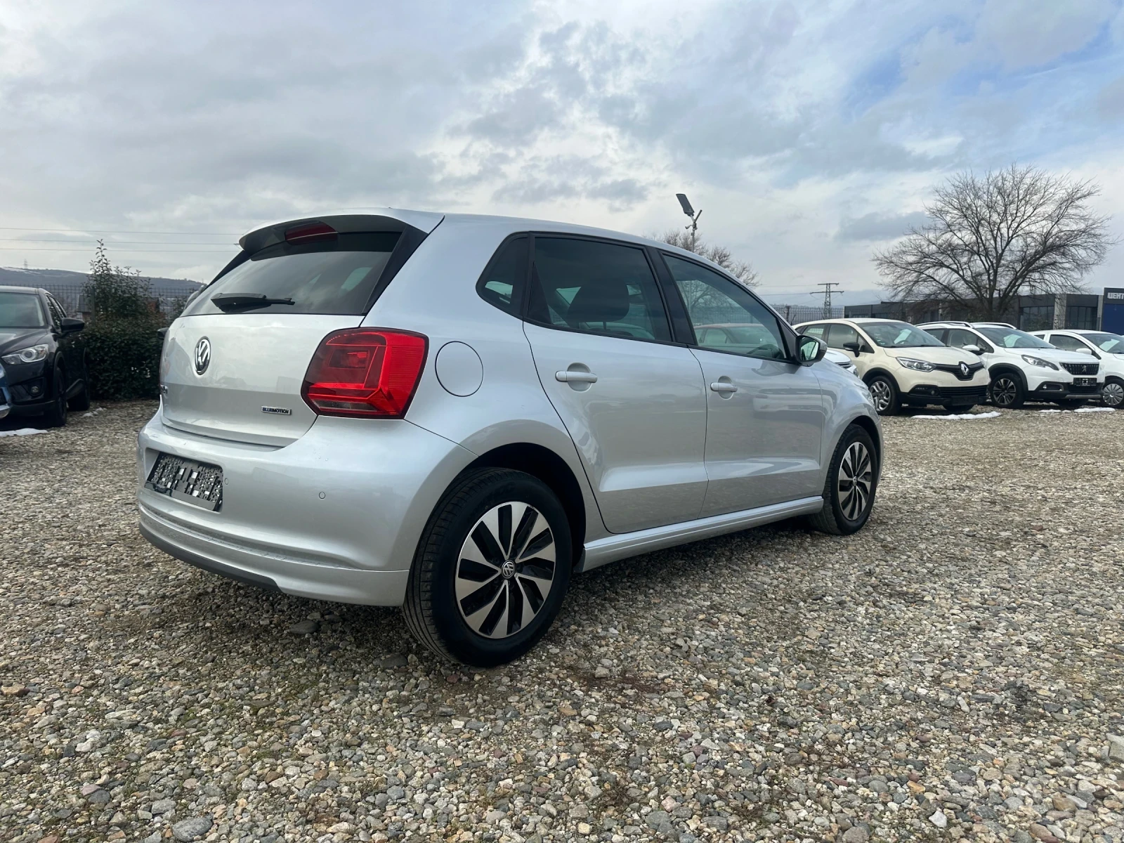 VW Polo Automatic  - изображение 5