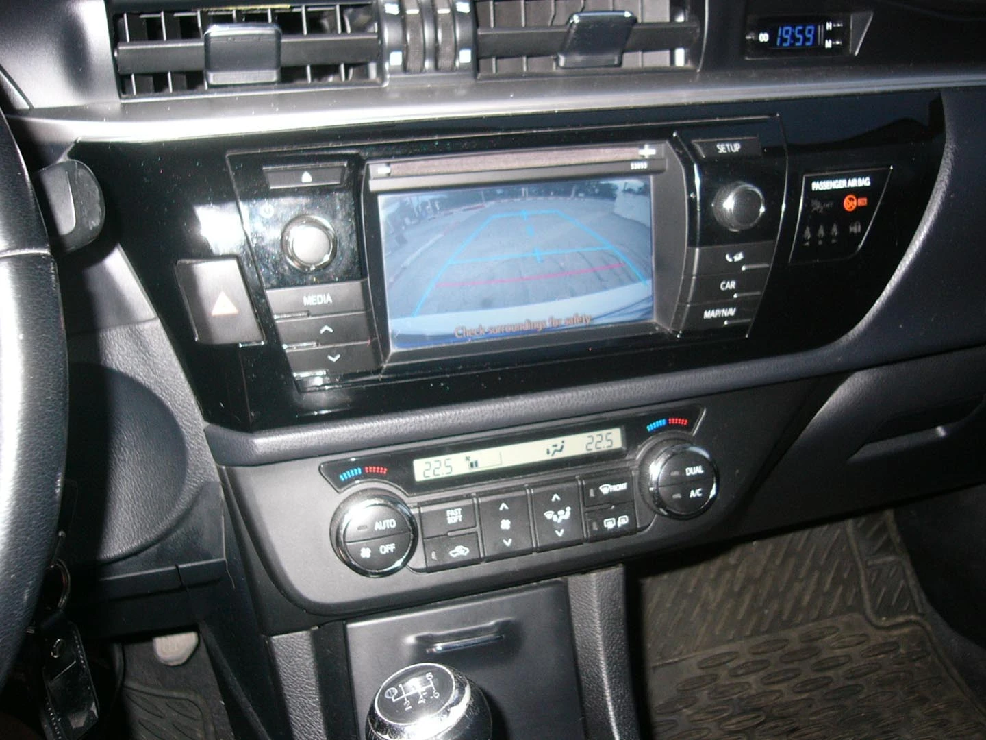 Toyota Corolla 1.4 D-4D Luna | Mobile.bg � ����������� 14