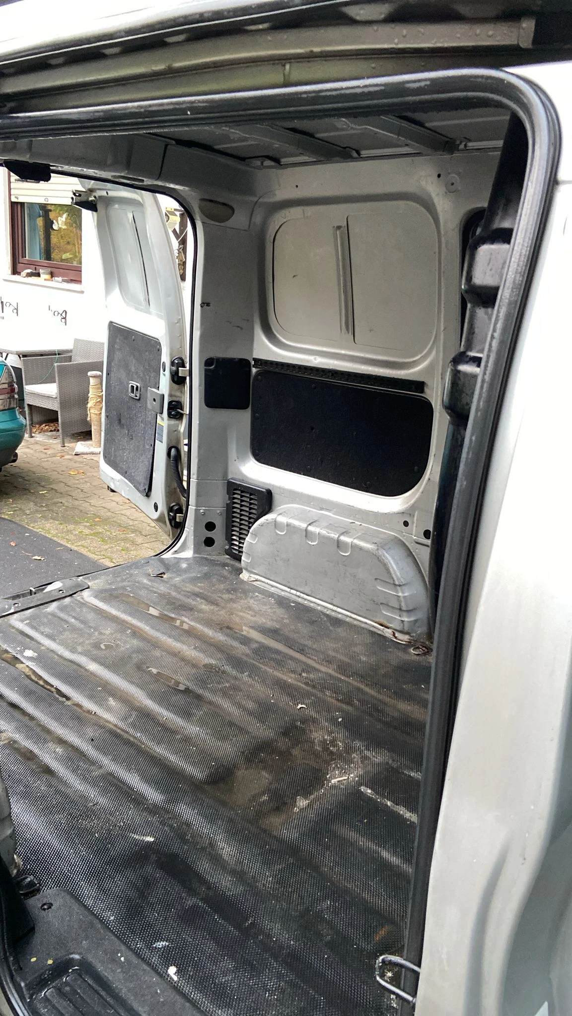 Nissan e-NV200 1.5 dCI, Климатик, снимка 13 - Автомобили и джипове - 54036212