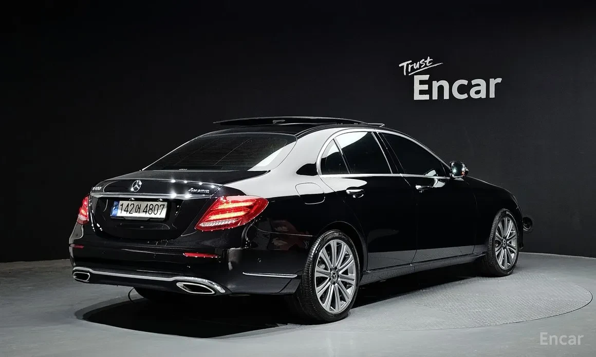 Mercedes-Benz E 450 4MATIC Exclusive* Distronic* ���������* HUD * 360 | Mobile.bg � ����������� 2