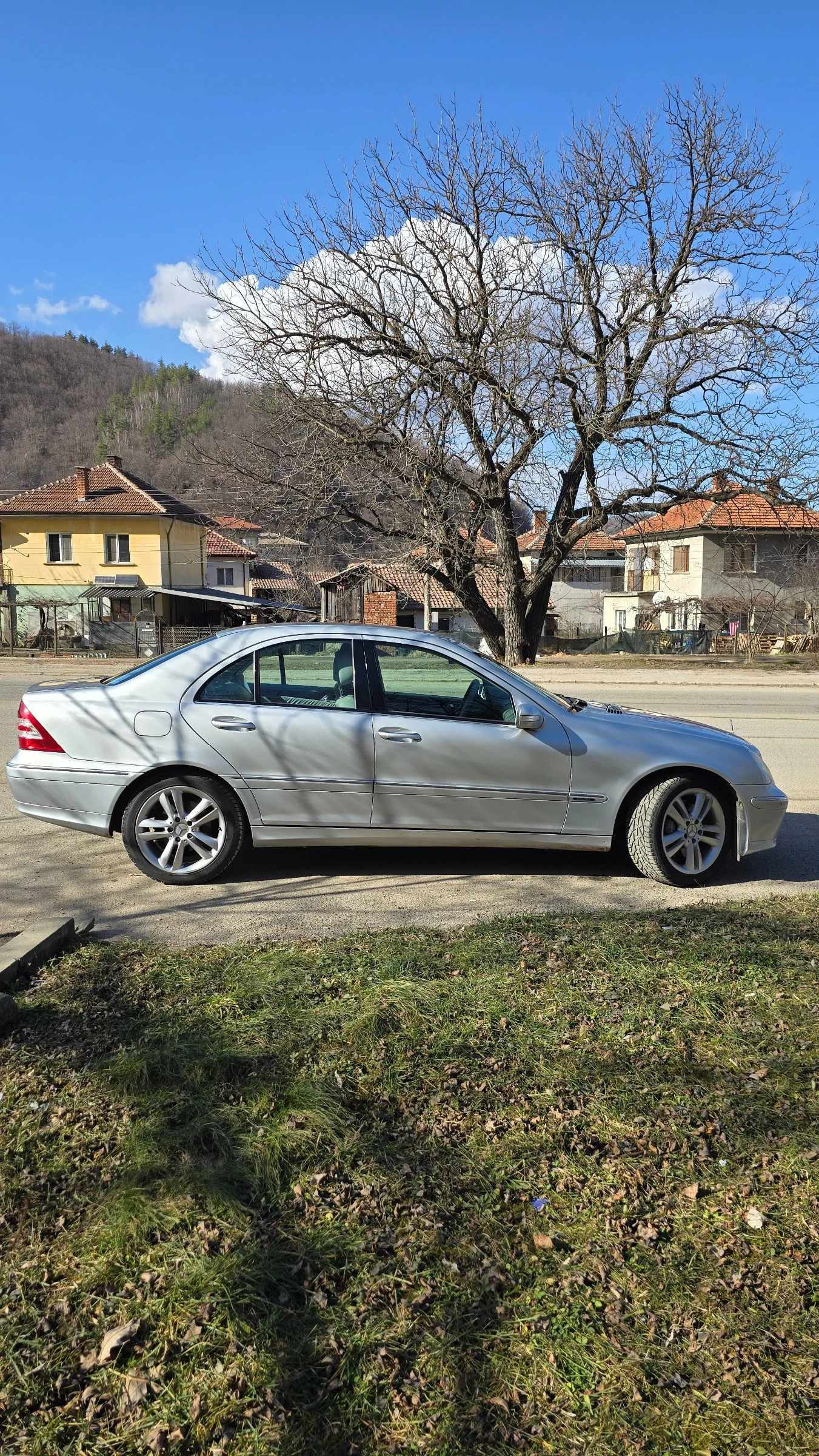 Mercedes-Benz C 320 3.2CDI, снимка 10 - Автомобили и джипове - 54405424