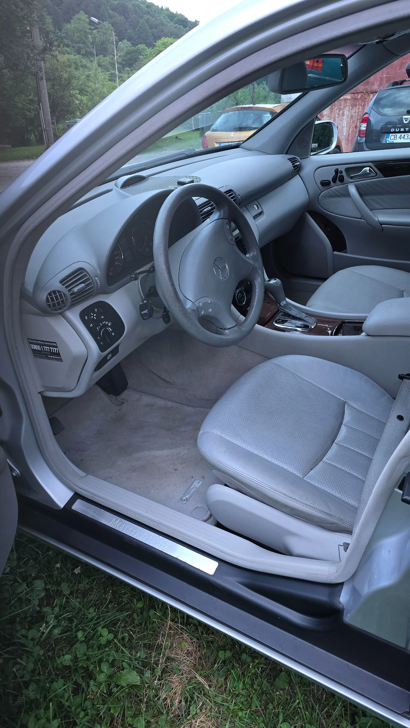 Mercedes-Benz C 320 3.2CDI, снимка 6 - Автомобили и джипове - 54405424