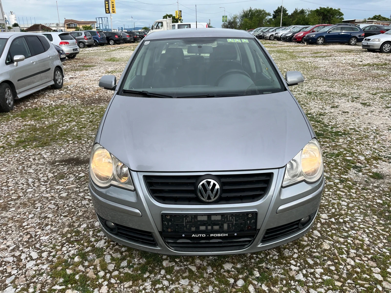 VW Polo 2009година, снимка 2 - Автомобили и джипове - 54840279
