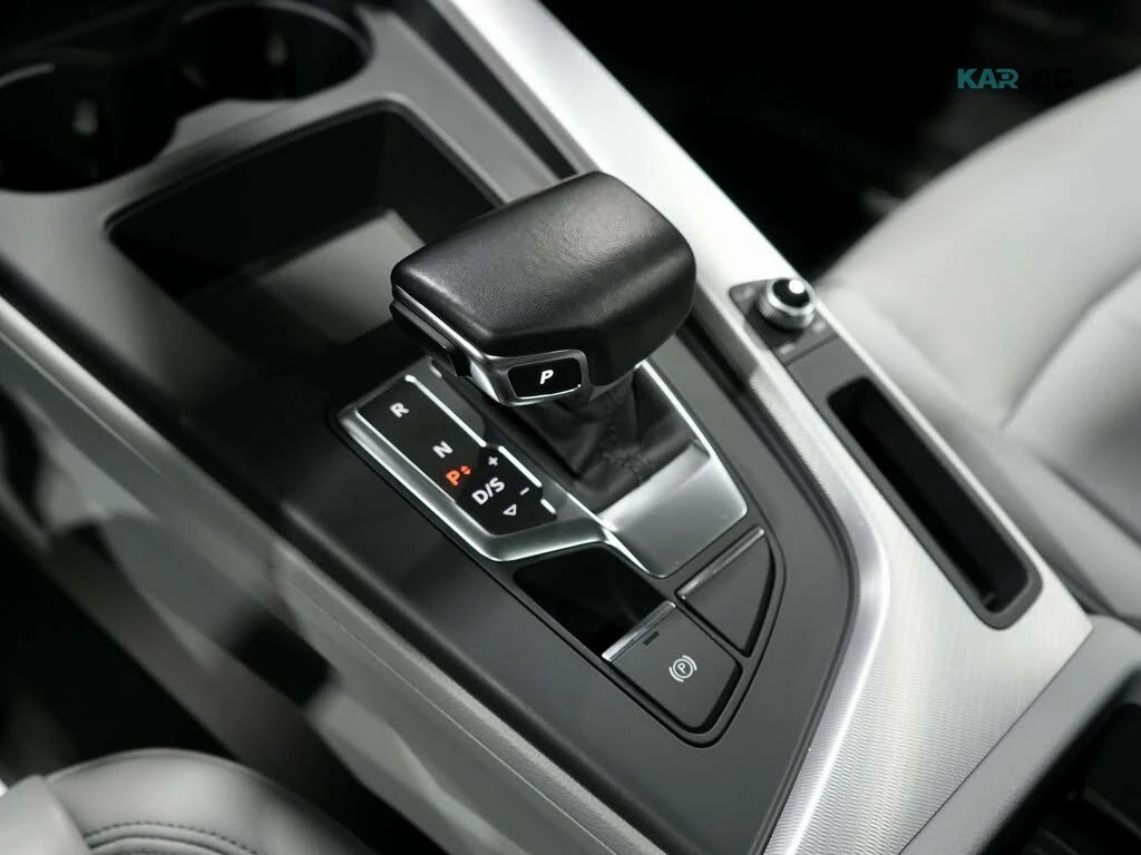 Audi A5 Sportback* Technik* AвтоКредит* (ЦЕНА ДО БГ), снимка 14 - Автомобили и джипове - 55082978
