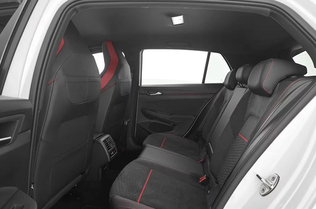 VW Golf GTI CLUB SPORT/300HP/DSG/MATRIX/NAVI/CAM/624z, снимка 12 - Автомобили и джипове - 55379453