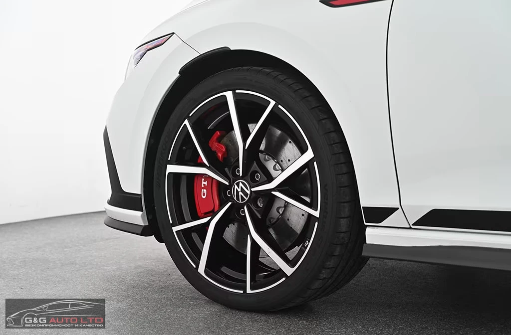 VW Golf GTI CLUB SPORT/300HP/DSG/MATRIX/NAVI/CAM/624z, снимка 7 - Автомобили и джипове - 55379453