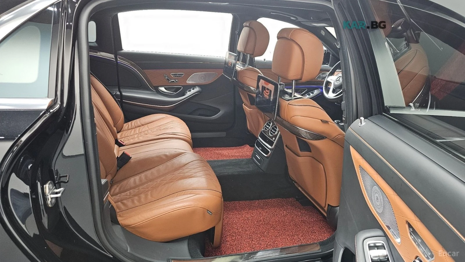 Mercedes-Benz Maybach 560* LONG* 4MATIC* BURM* PANO* МОНИТОРИ* 360* HUD, снимка 12 - Автомобили и джипове - 55417132