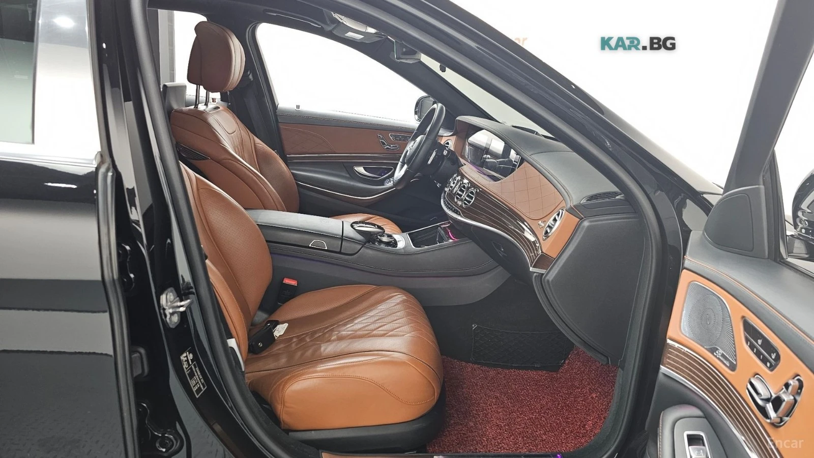 Mercedes-Benz Maybach 560* LONG* 4MATIC* BURM* PANO* МОНИТОРИ* 360* HUD, снимка 11 - Автомобили и джипове - 55417132