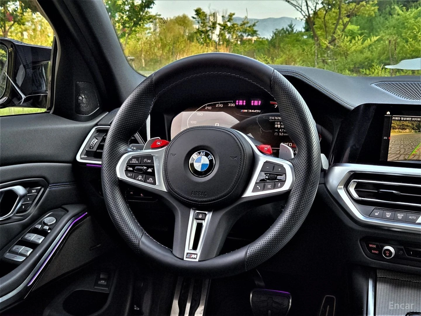 BMW 340 M340i* HUD* КОЖА* НАВИ* ПАНО* АВТОКРЕДИТ, снимка 6 - Автомобили и джипове - 55643354