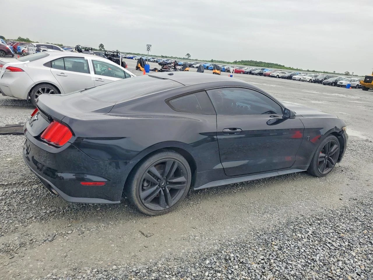 Ford Mustang 2.3l, снимка 3 - Автомобили и джипове - 55681168