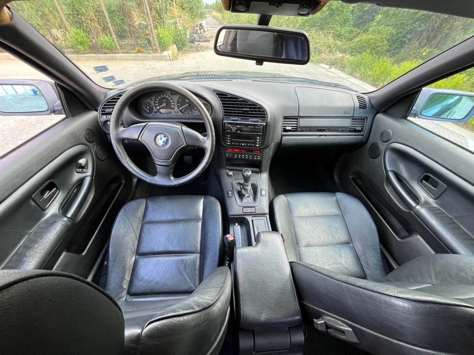BMW 318 IS , снимка 6 - Автомобили и джипове - 55768541