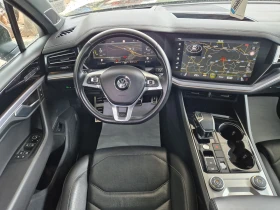 VW Touareg R-lineBlack/Softclose/Hud/Digital/IQmatri/EasyOpen, снимка 10