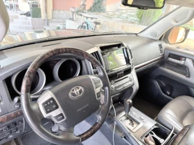 Toyota Land cruiser 200, снимка 11