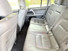 Toyota Land cruiser 200, снимка 12