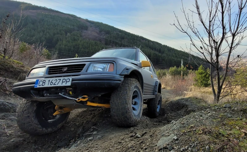 Suzuki Vitara, снимка 10 - Автомобили и джипове - 48170357