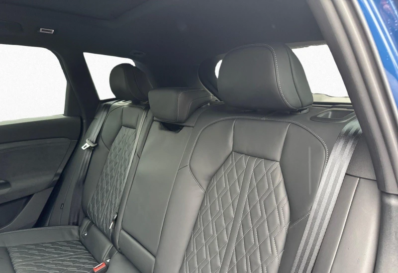 Audi Q6 SQ6 E-TRON/ MATRIX/ PANO/ B&O/ 360/ BLACK OPTIC/, снимка 12 - Автомобили и джипове - 48614838