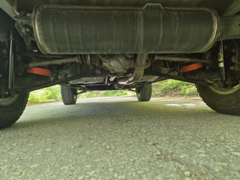 Toyota Rav4 2.0 D4D, снимка 14 - Автомобили и джипове - 52409057