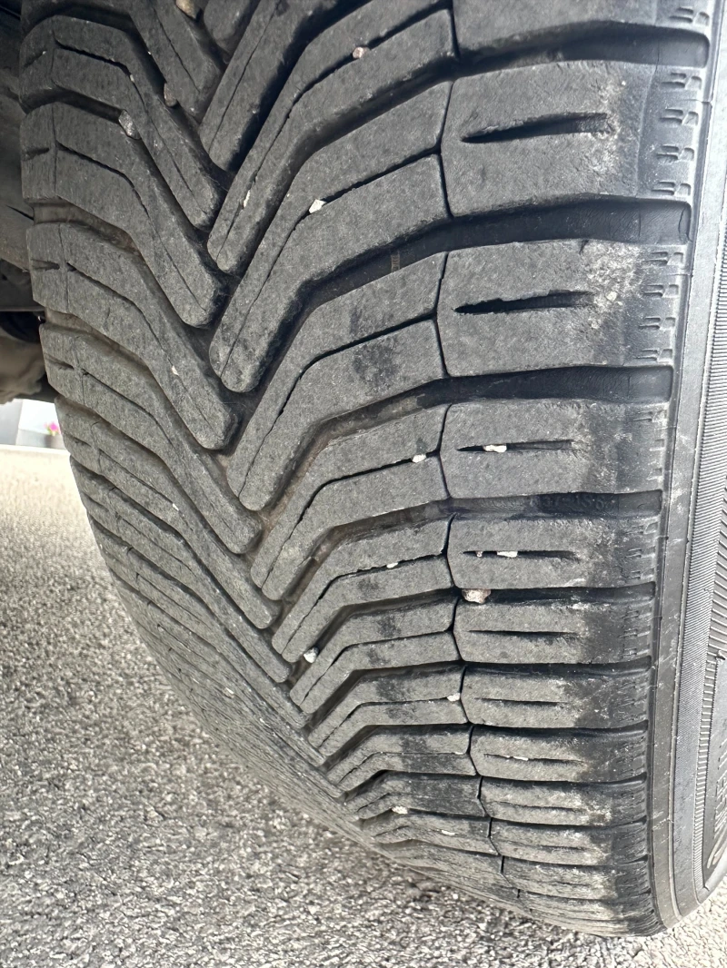 Hyundai Santa fe 2.2 CRDI НОВ ВНОС, снимка 8 - Автомобили и джипове - 51187637