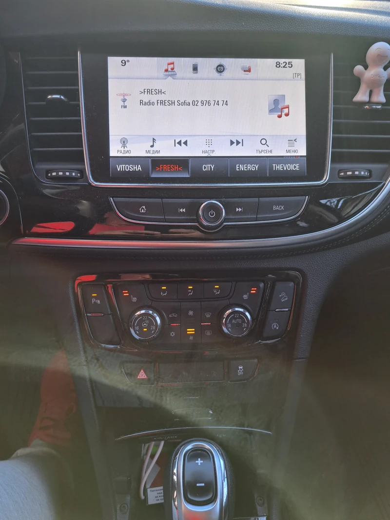 Opel Mokka 4x4, снимка 13 - Автомобили и джипове - 52320373