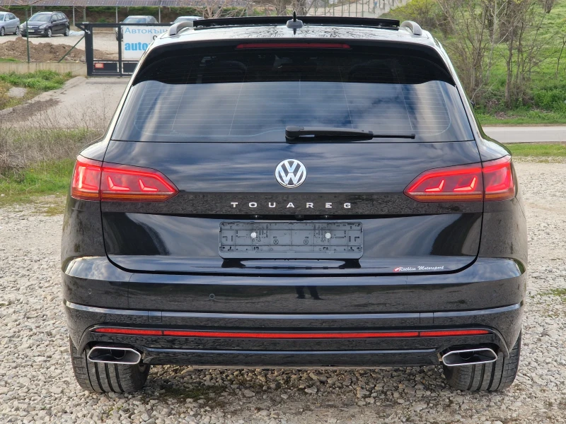 VW Touareg R-lineBlack/Softclose/Hud/Digital/IQmatri/EasyOpen, снимка 6 - Автомобили и джипове - 52428660