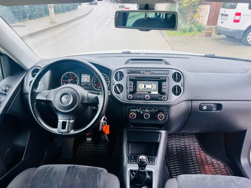 VW Tiguan 2000TDI 170 4* 4, снимка 14 - Автомобили и джипове - 52571084