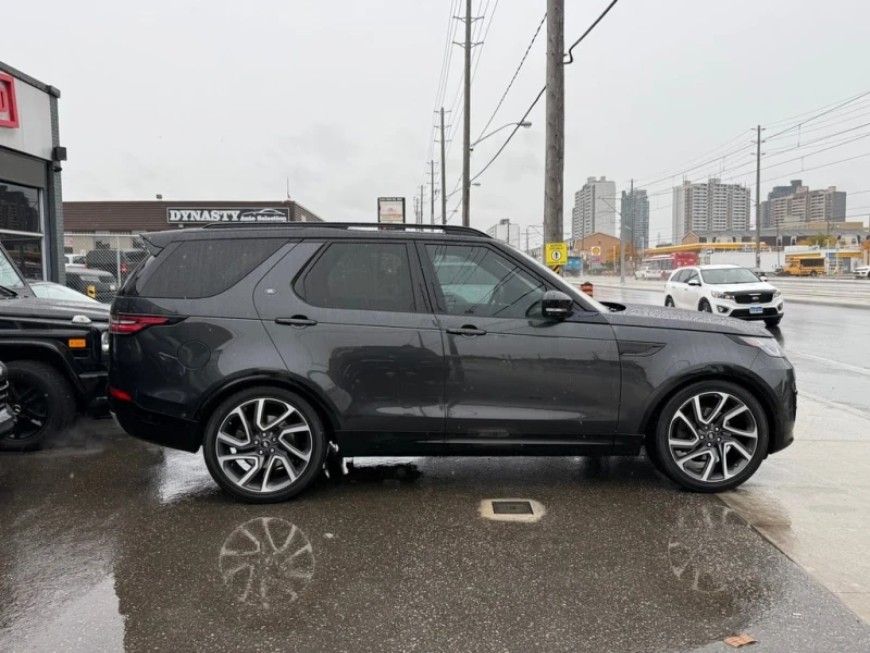 Land Rover Discovery * HSE LUXURY TD6 | MERIDIAN | PANO | 360 CAMERA | , снимка 8 - Автомобили и джипове - 52772843