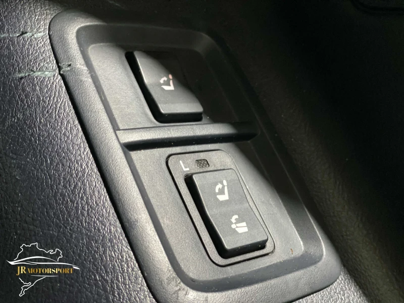 Toyota Sequoia, снимка 9 - Автомобили и джипове - 52795345