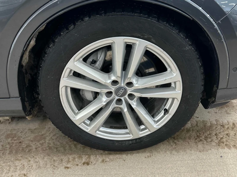 Audi Q7 * Technik * CARFAX * БЕЗ ПЪРВОНАЧАЛНА ВНОСКА, снимка 7 - Автомобили и джипове - 53289546