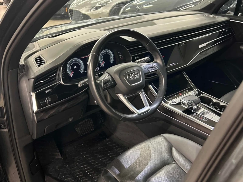 Audi Q7 * Technik * CARFAX * БЕЗ ПЪРВОНАЧАЛНА ВНОСКА, снимка 5 - Автомобили и джипове - 53289546