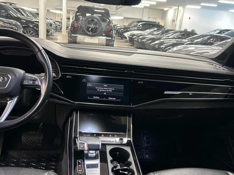 Audi Q7 * Technik * CARFAX * БЕЗ ПЪРВОНАЧАЛНА ВНОСКА, снимка 9 - Автомобили и джипове - 53289546