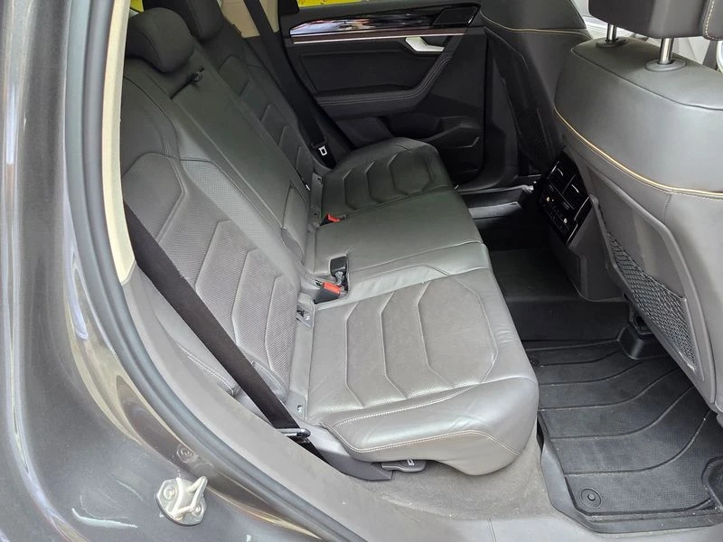 VW Touareg 3.0 TDI Prestige| 262�.�.| ���.��������� | Mobile.bg � ����������� 11