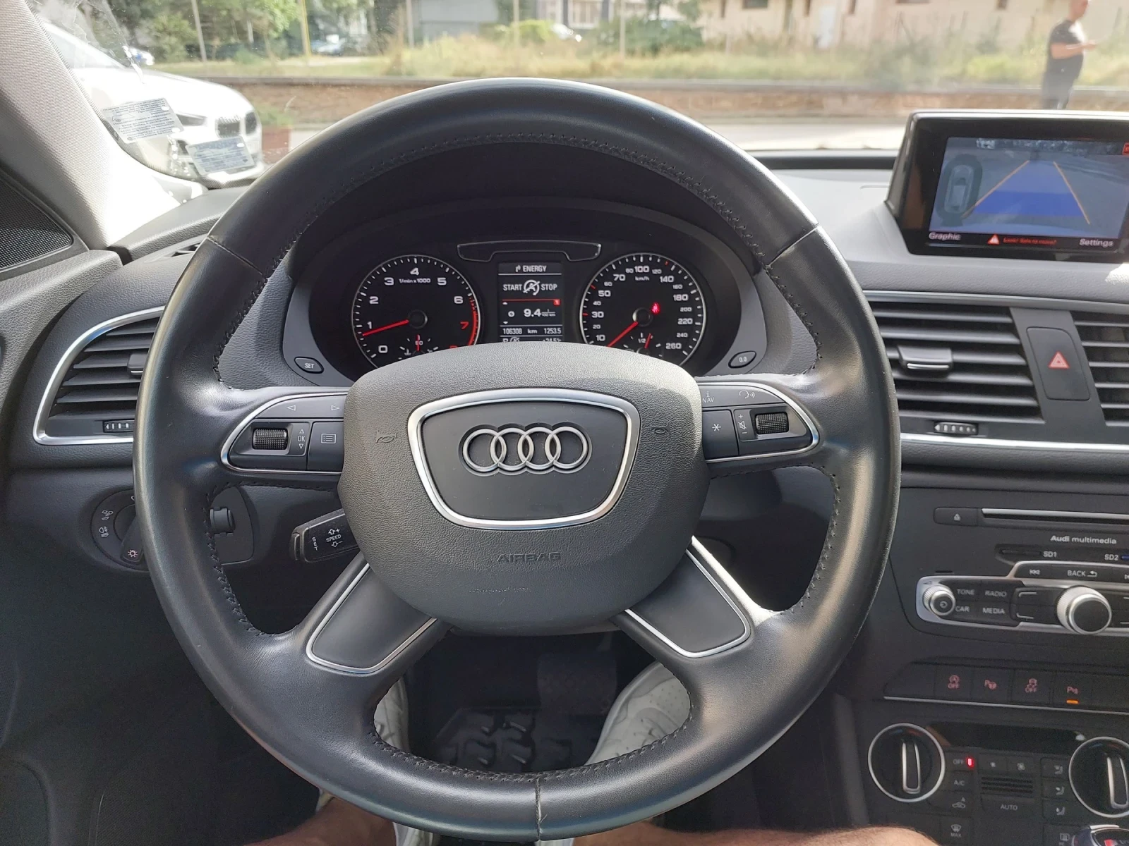 Audi Q3 quatrro 2.0 бензин 1ви собственик - изображение 8