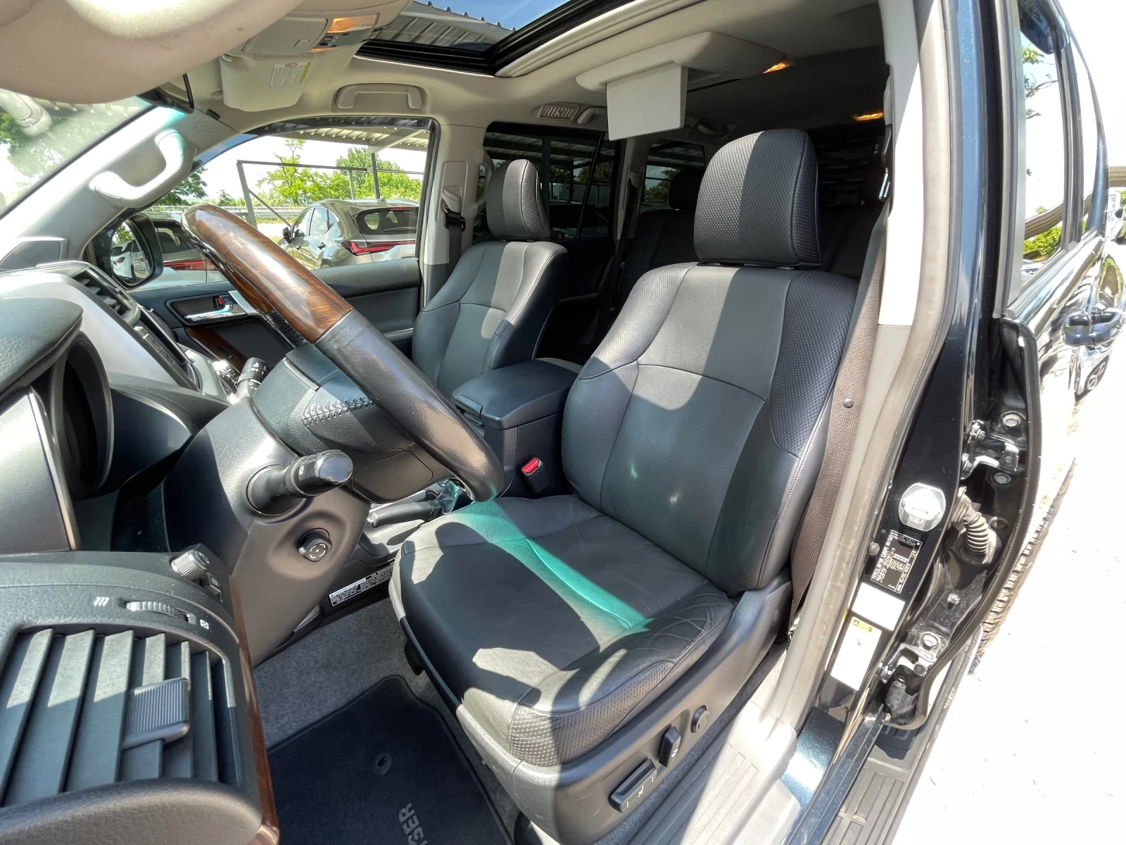 Toyota Land cruiser 60th Anniversary/Keyless/ - изображение 9