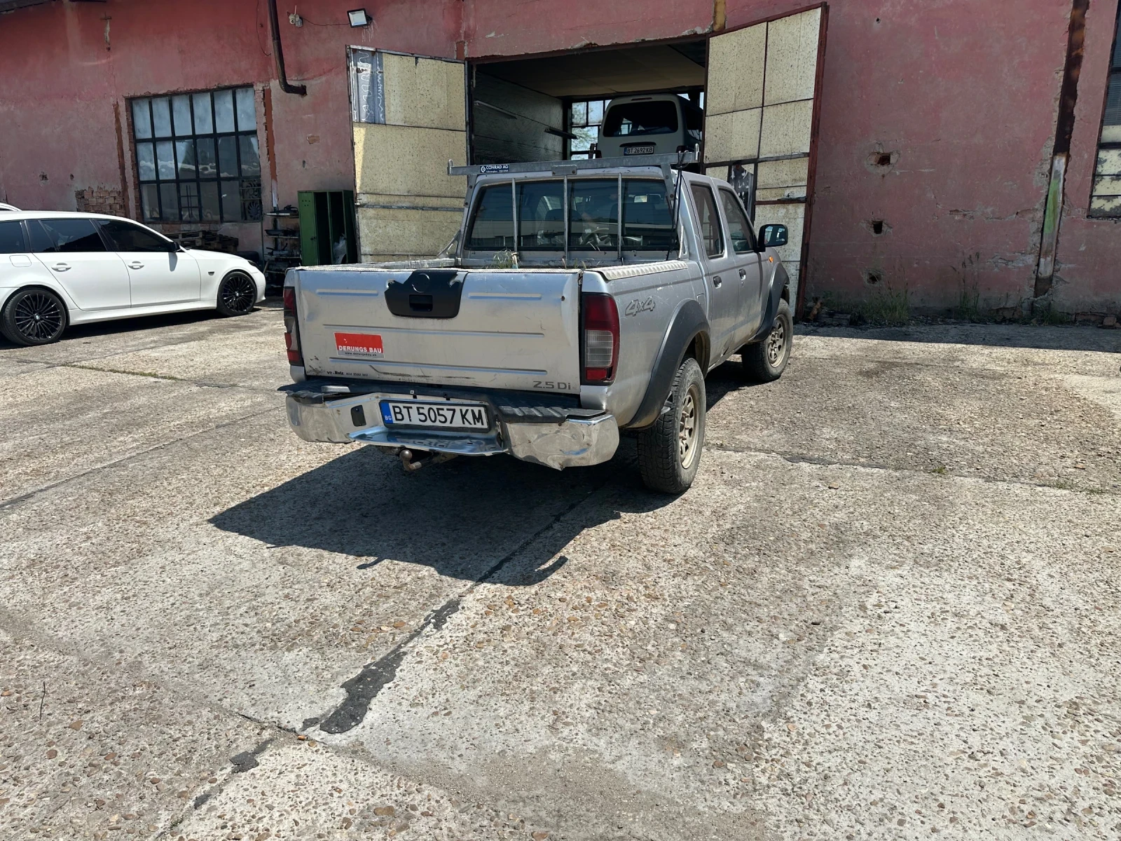Nissan Navara  - изображение 5