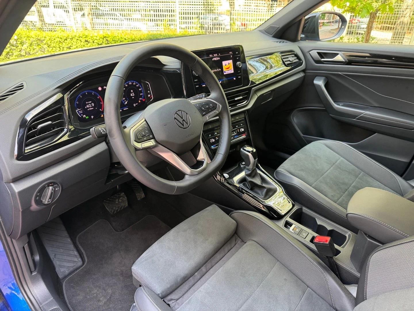 VW T-Roc VW T- Roc Style 1.5 TSI OPF DSG | Mobile.bg   7