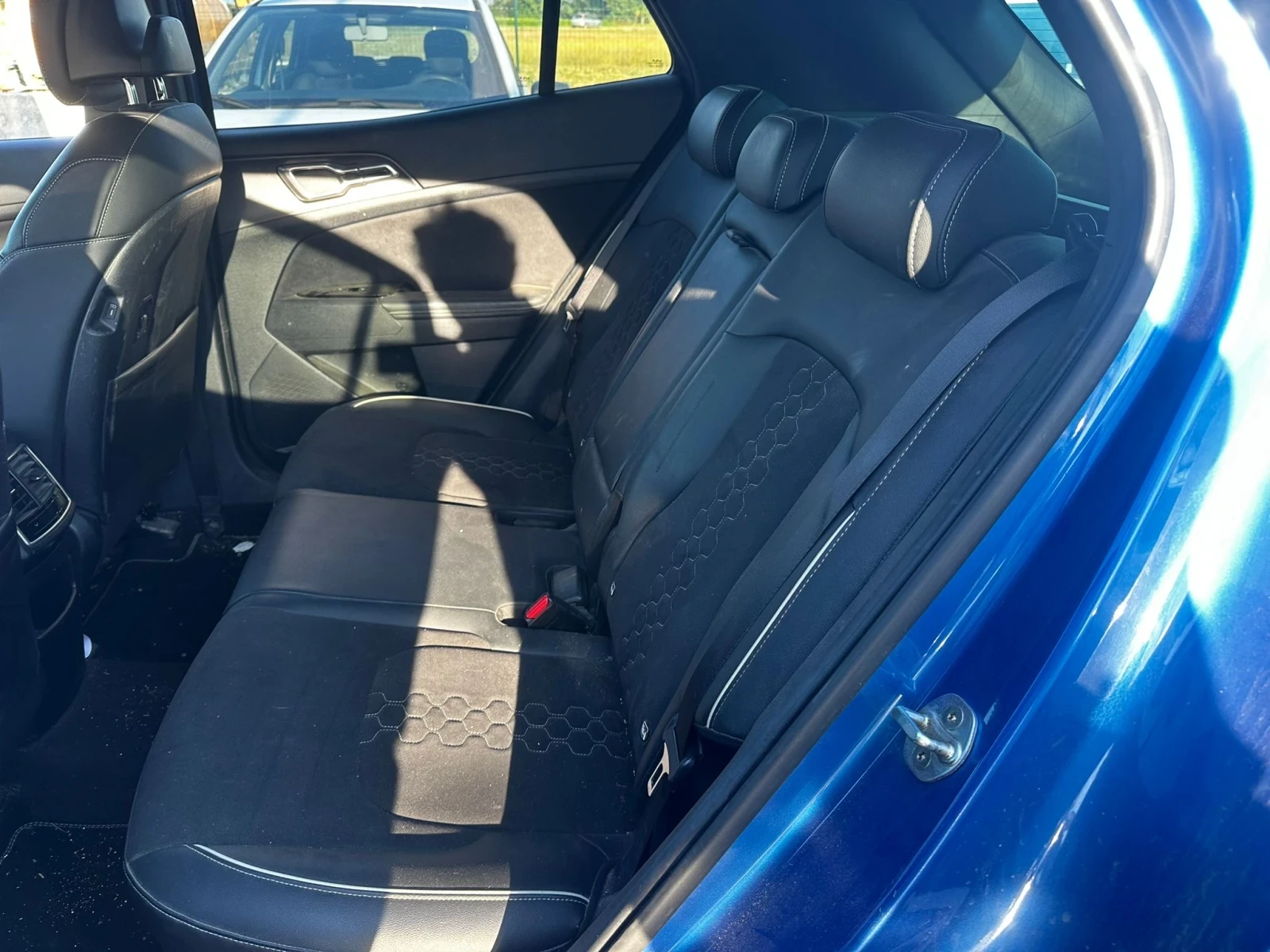 Kia Sportage 1.6 crdi Mhev GT line  - изображение 8