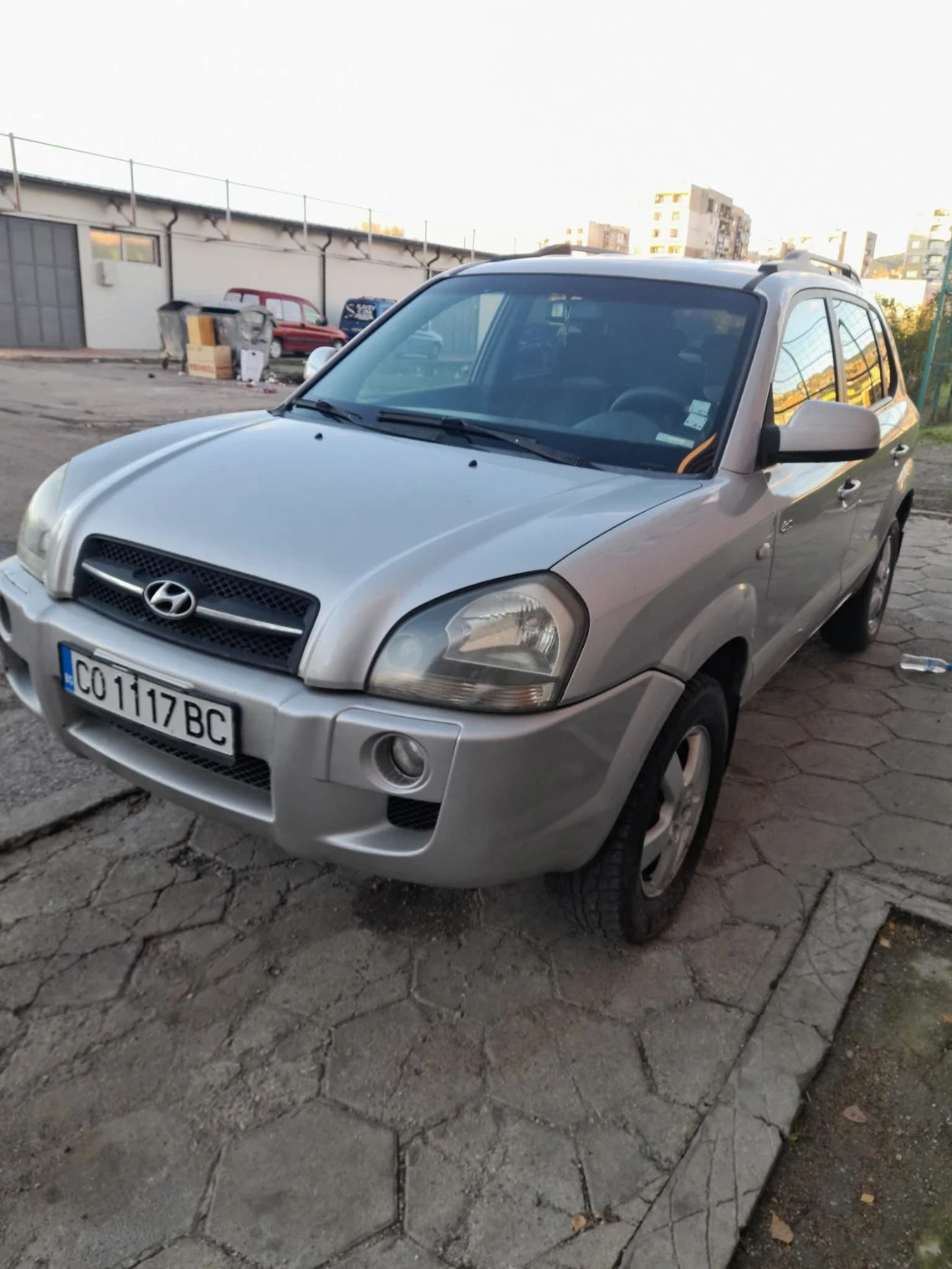 Hyundai Tucson, снимка 2 - Автомобили и джипове - 53558389