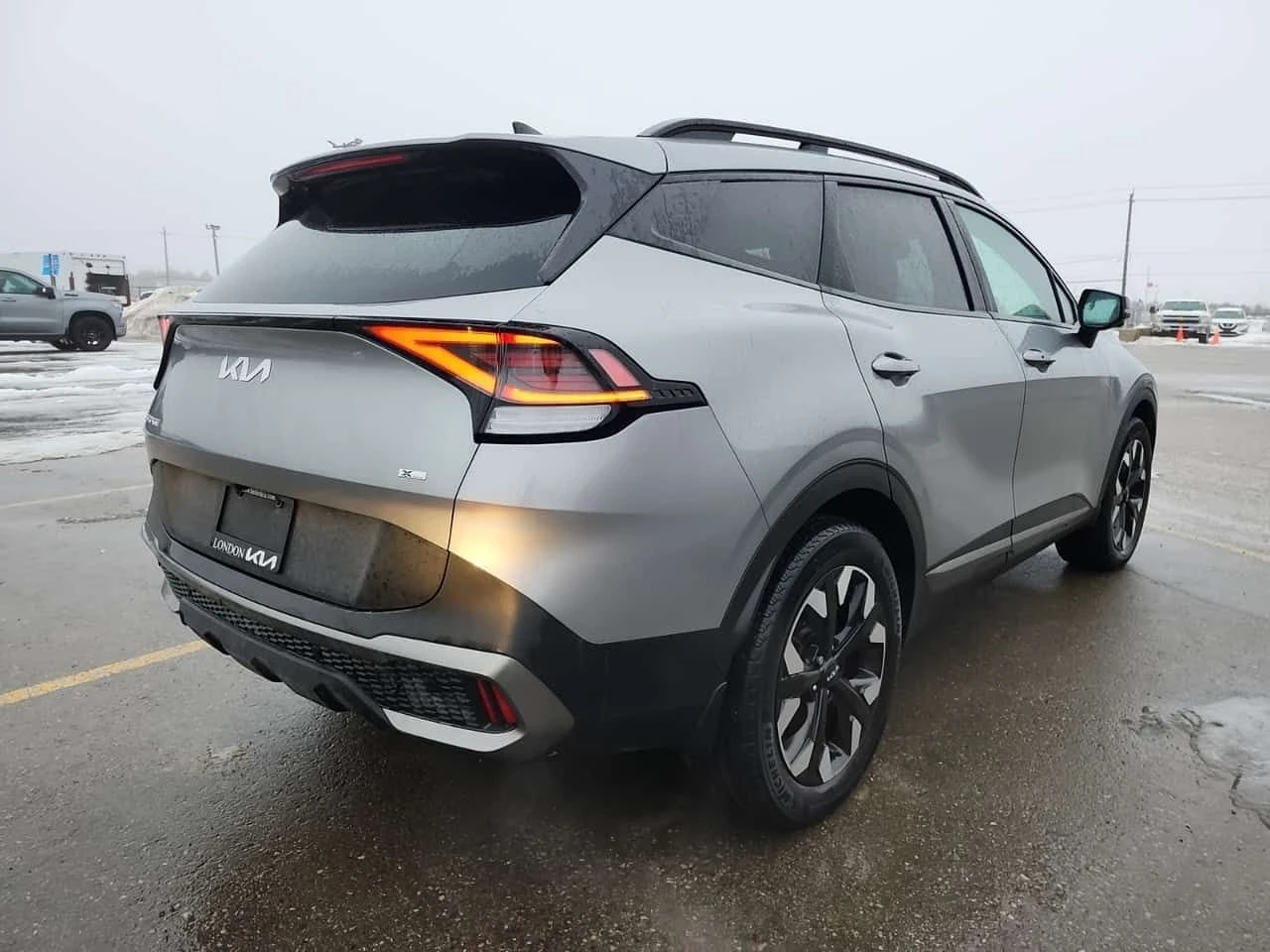 Kia Sportage * X LINE LIMITED * CARFAX *  | Mobile.bg � ����������� 3