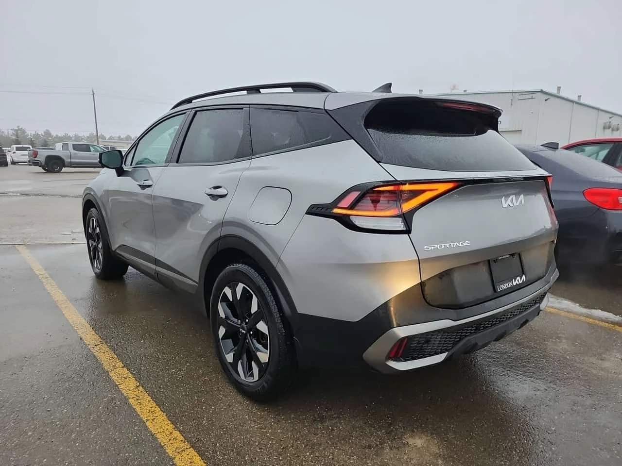 Kia Sportage * X LINE LIMITED * CARFAX *  | Mobile.bg � ����������� 4