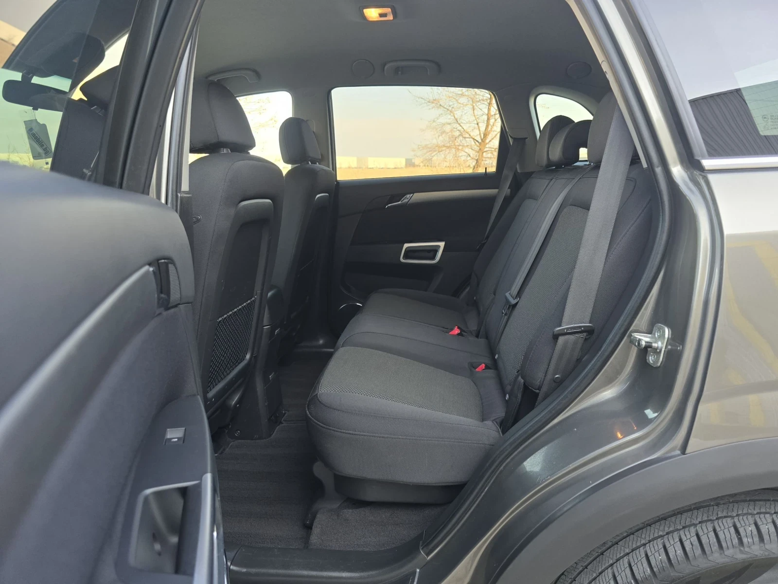 Opel Antara 2.4i/4X4/РЪЧКА/ПЪЛНА СЕРВИЗНА ИСТОРИЯ - изображение 9