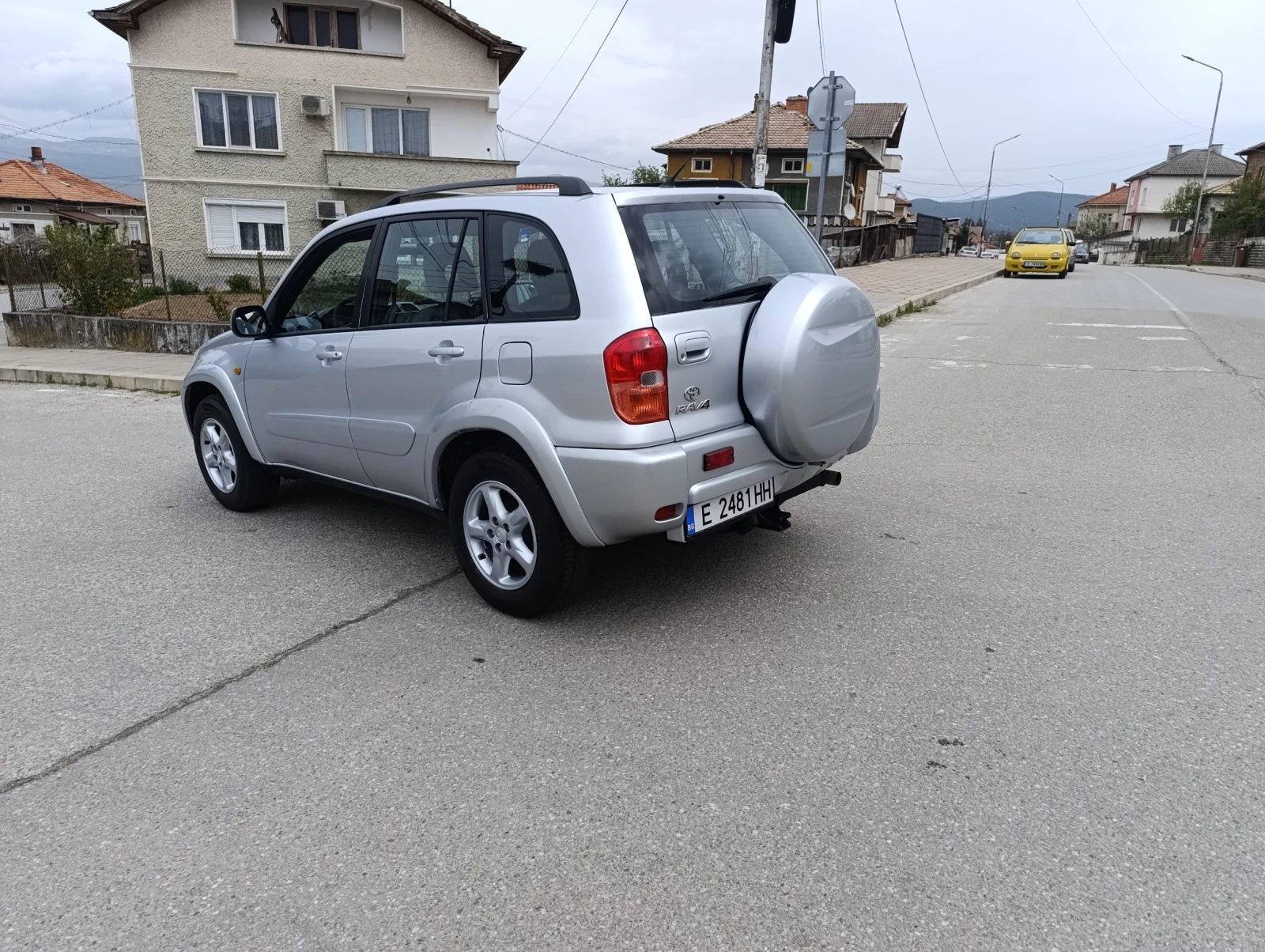 Toyota Rav4, снимка 4 - Автомобили и джипове - 54272221