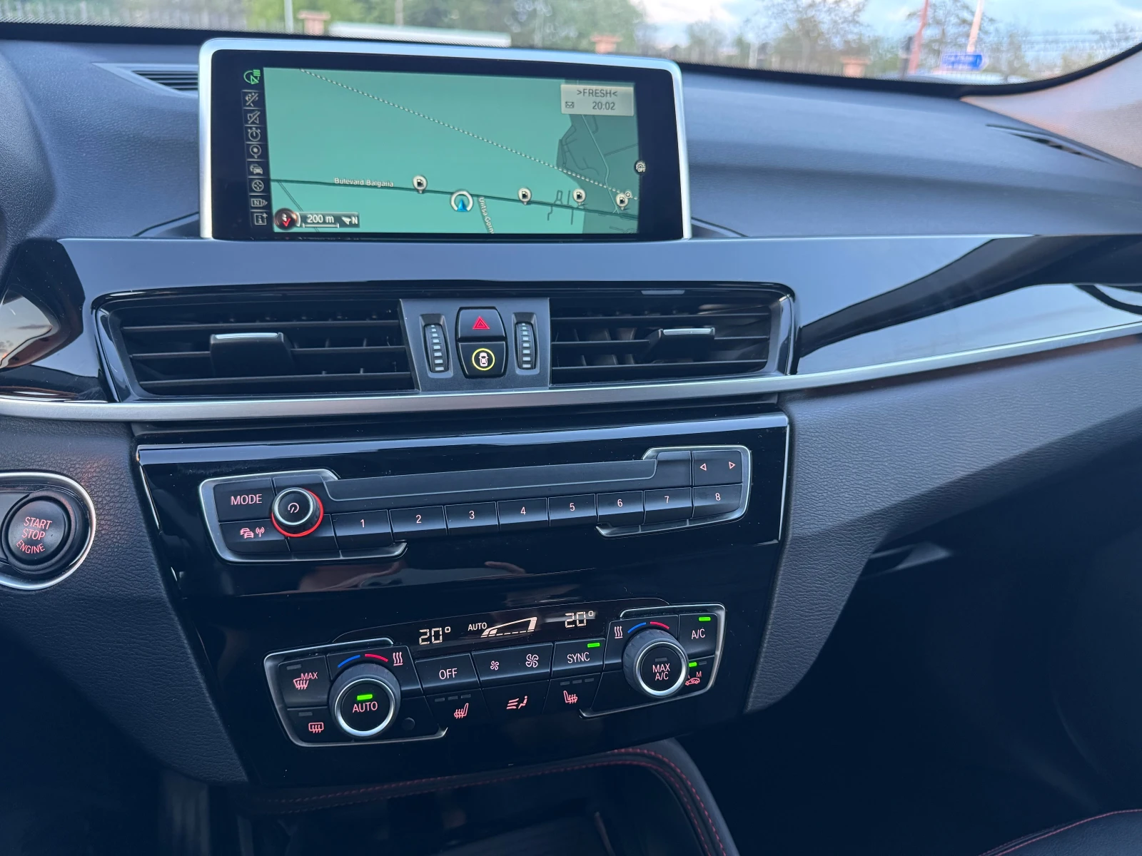 BMW X1 25d xDrive* Sportline, снимка 13 - Автомобили и джипове - 54314824